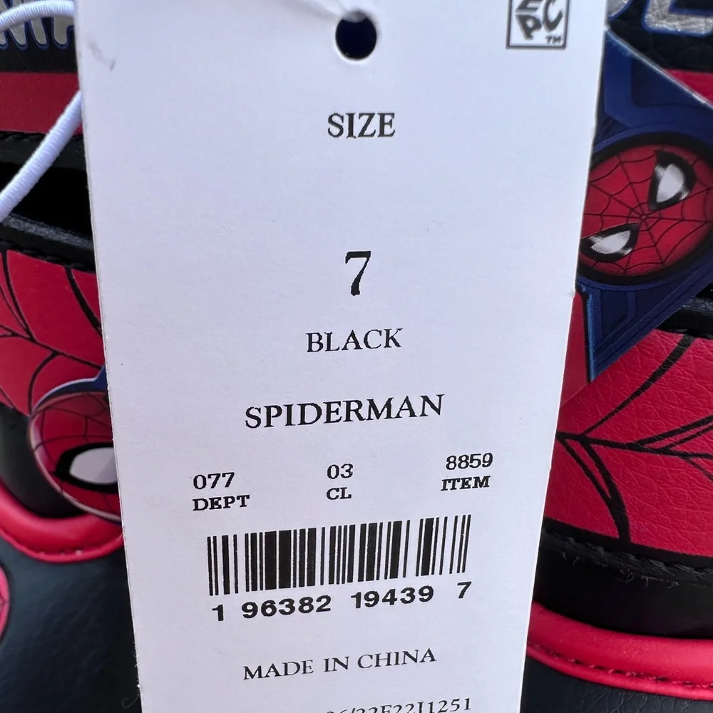 Spiderman Size 7  Toddler Red and Black Kids' LIGHTED Up Snow‎ Boots NEW